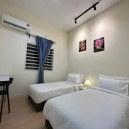 Ww Hostel 22A Private Shower George Town Extérieur photo