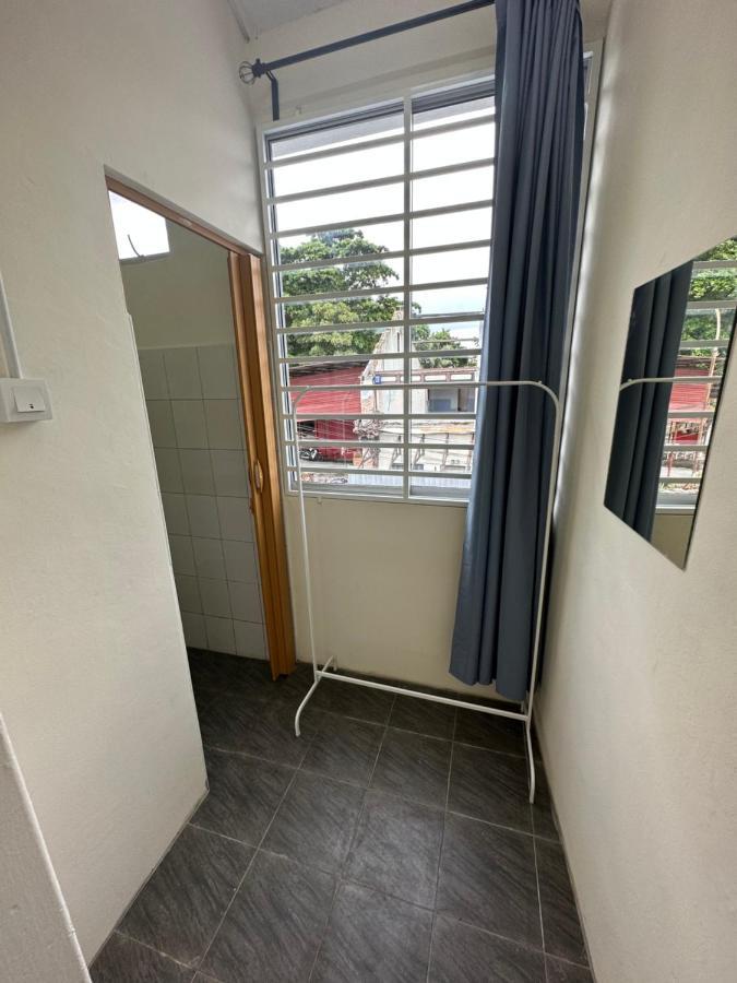 Ww Hostel 22A Private Shower George Town Extérieur photo