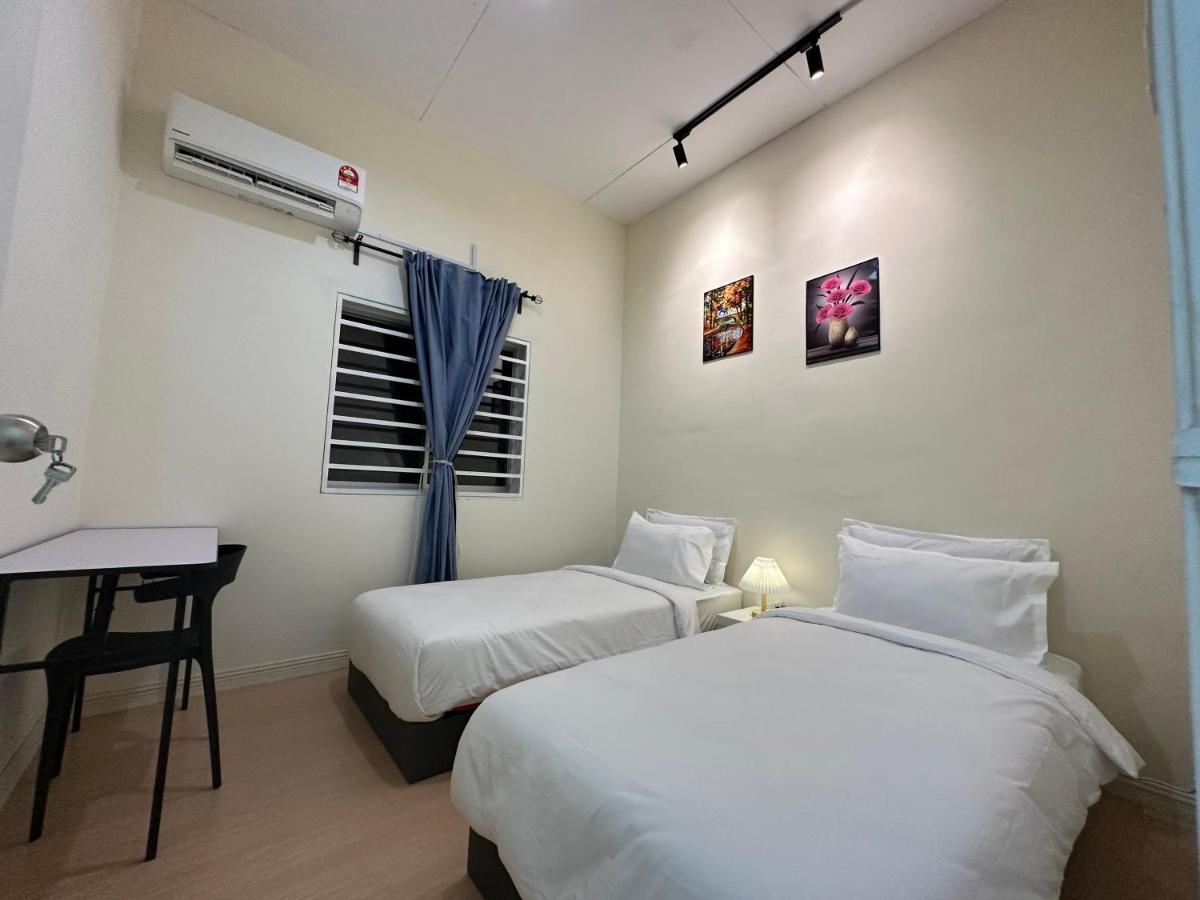Ww Hostel 22A Private Shower George Town Extérieur photo