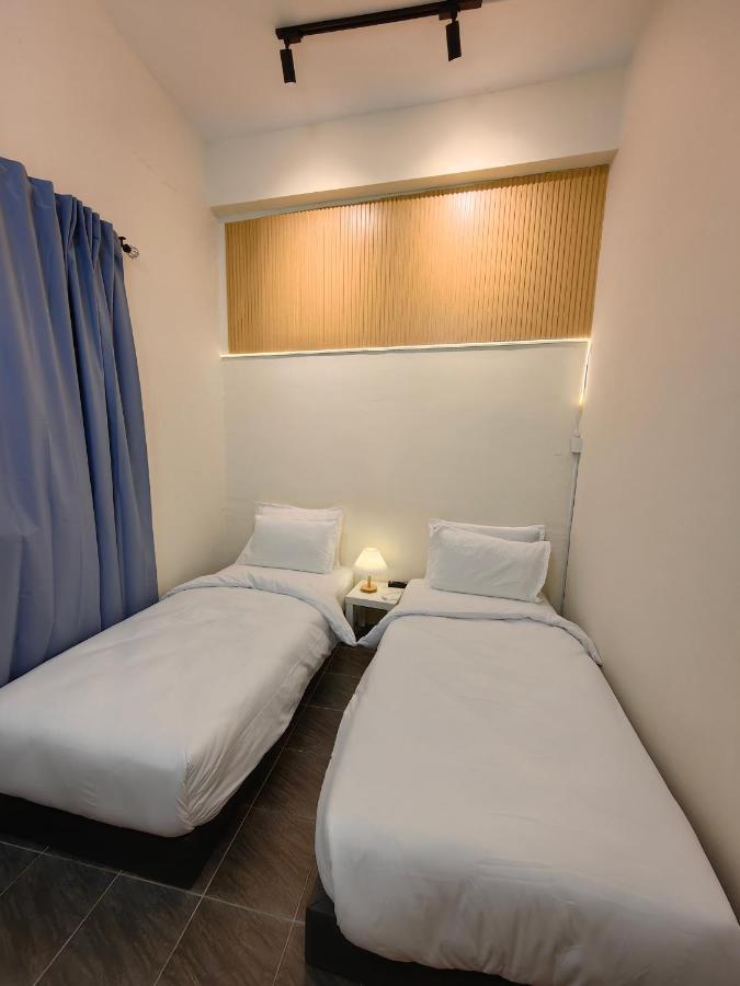 Ww Hostel 22A Private Shower George Town Extérieur photo