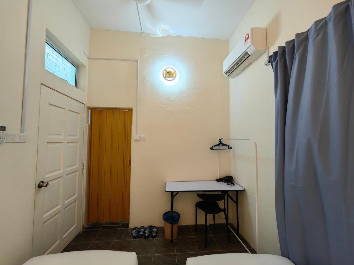 Ww Hostel 22A Private Shower George Town Extérieur photo
