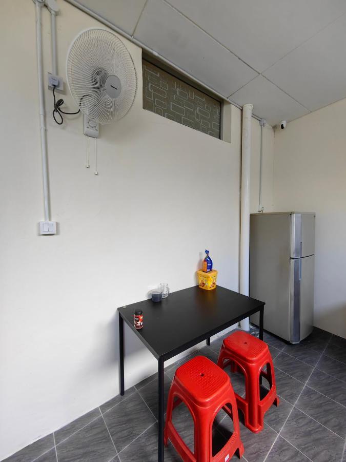 Ww Hostel 22A Private Shower George Town Extérieur photo